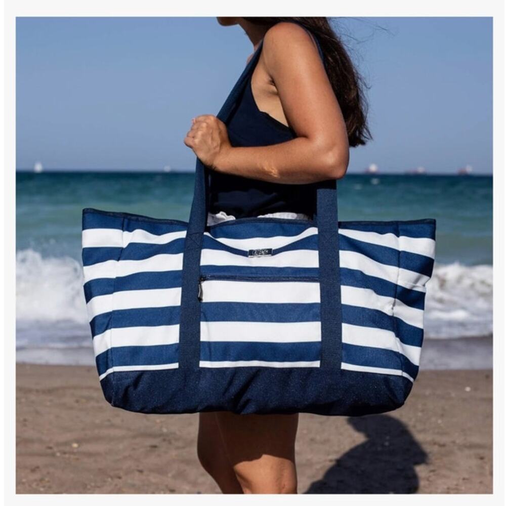 Bang & Carsen XL Beach Tote Blue White Striped Zipper Bag NWT Large Pool Travel